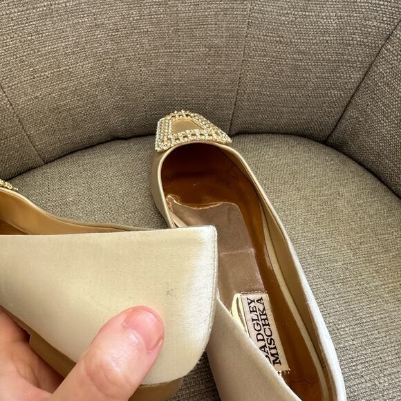 NWOT: Badgley Mischka Emerie Satin Flats - Picture 7 of 8